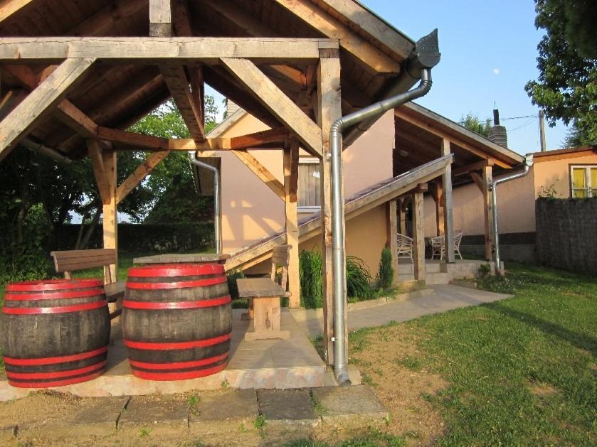 Förhénc Wine House&Guesthouses I-II-III Nagykanizsa Exterior foto