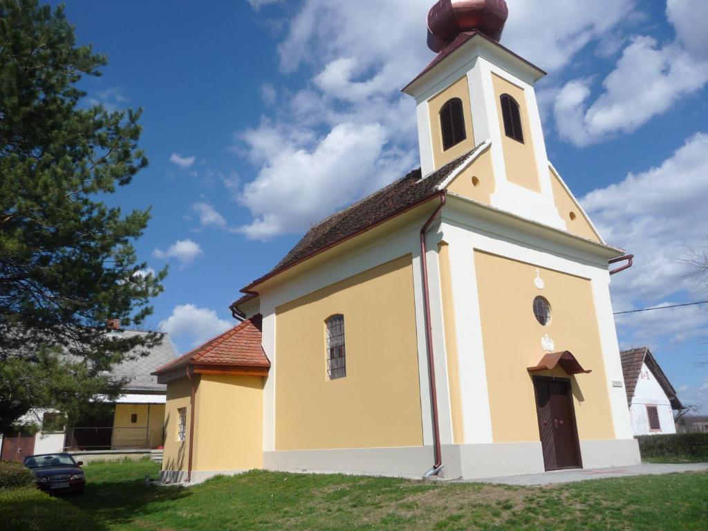Förhénc Wine House&Guesthouses I-II-III Nagykanizsa Exterior foto