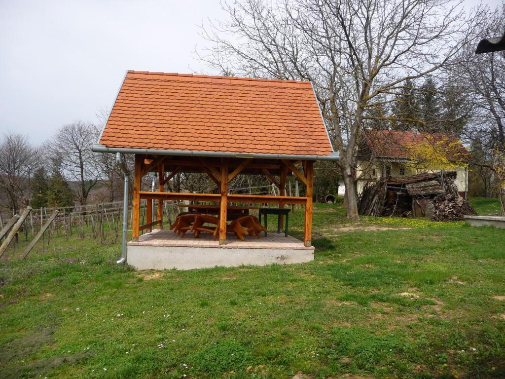 Förhénc Wine House&Guesthouses I-II-III Nagykanizsa Exterior foto